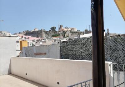 Casa Vacanze Appartamento la Casa Dell'architetto Con Terrazza Panoramica In Centro Storico E A Due Passi Dal Porto